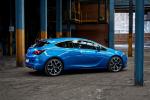 Holden Astra VXR 2015 года